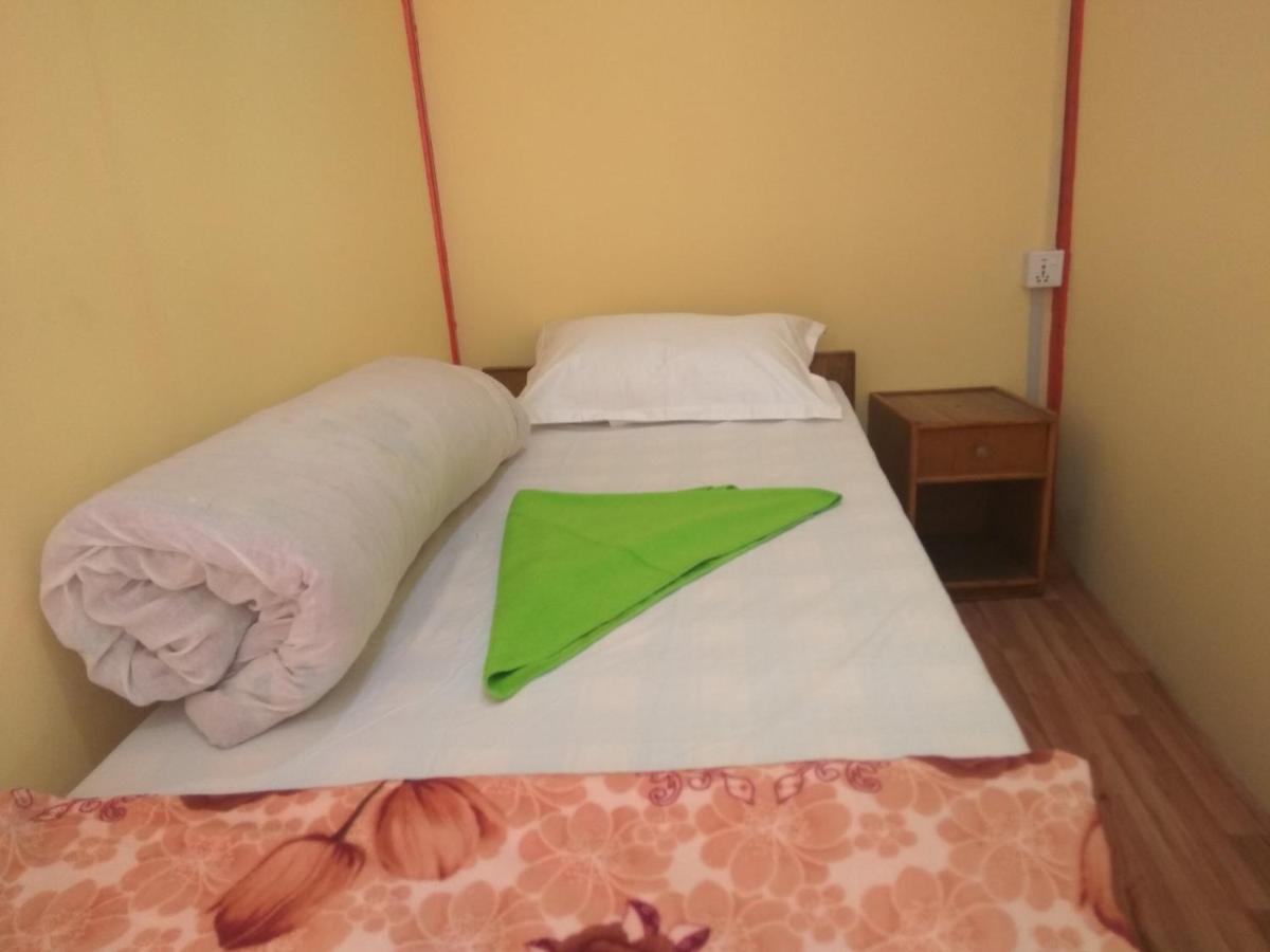 Beehive Hostel Kathmandu Exterior photo